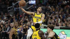 NBA, la riscossa dei campioni: Denver mette la museruola a Minnesota. Indiana in volata su NY: DiVincenzo non basta
