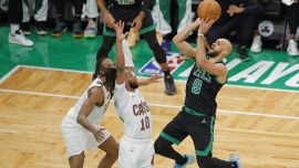 NBA, Indiana si butta via, un'altra volta: una tripla di Derrick White spedisce Boston alle Finals