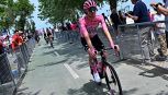 Diretta Giro d'Italia 2024, la 13a tappa Riccione-Cento: tre in fuga a -80 km, Pogacar in Maglia Rosa