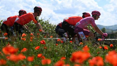 Diretta Giro 13a tappa, Riccione-Cento: tre in fuga, attenzione a Milan