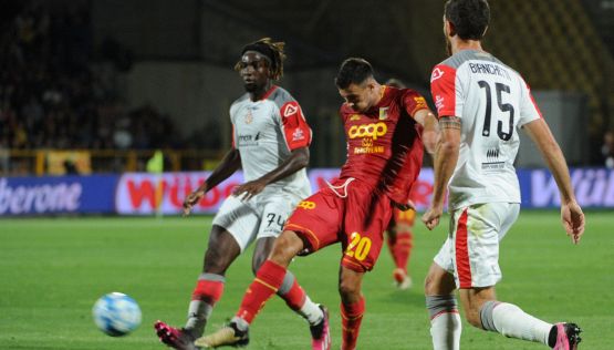 Playoff Serie B, pagelle Catanzaro-Cremonese 2-2: Ciofani letale, Brignola fulmine, Saro miracoloso