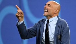 Italia, Spalletti e le scuse notturne ma intanto è caccia alle spie dello spogliatoio