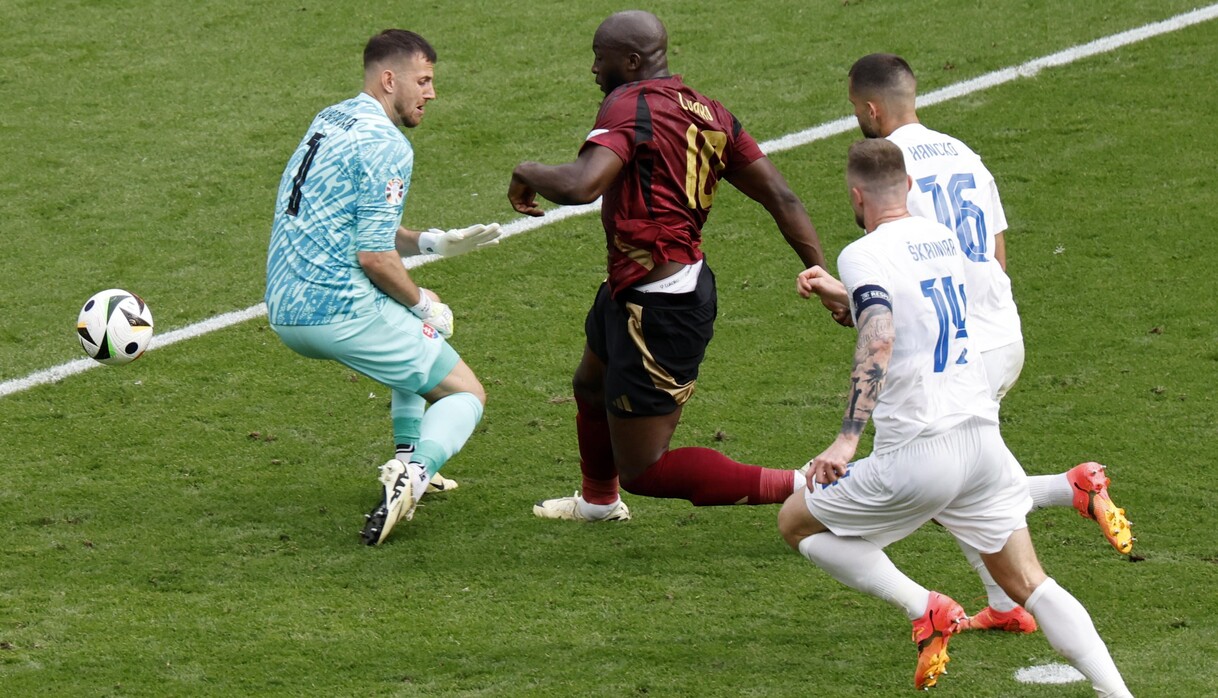 Belgio-Slovacchia, Moviola: Il Nuovo Var Massacra Lukaku, Due Gol ...