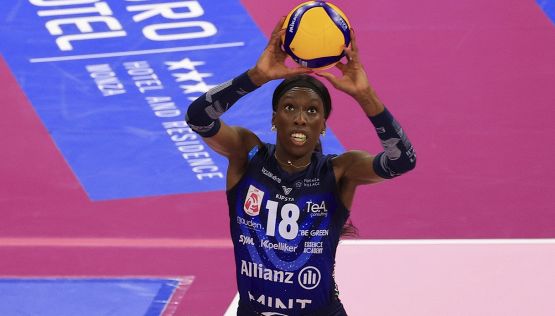 Volley femminile, Lavarini nuovo tecnico di Egonu? Milano dice addio a Gaspari: separazione consensuale