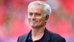 Mourinho è il nuovo allenatore del Fenerbahce, l'annuncio sui social: alle 19 presentazione allo stadio