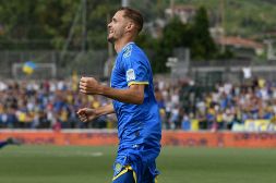 Carrarese in Serie B: Finotto esalta Buffon e Musetti, pazzi del bomber dai gol pochi ma buoni