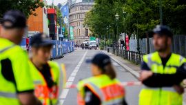 Euro2024, allarme terrorismo a Berlino, sospetto zaino esplosivo in centro: un arresto e fan zone evacuata