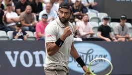ATP Halle, Berrettini dà spettacolo come Sinner e Jannik punge Alcaraz prima di Italia-Spagna