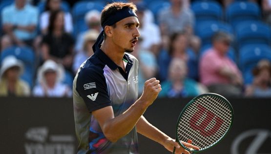 Tennis, a Eastbourne fanno festa Sonego e Cobolli. Darderi si ferma a Mallorca