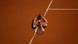 Roland Garros, problemi di stomaco per Aryna Sabalenka: Mirra Andreeva semifinale storica con Jasmine Paolini