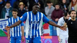 Milan, Zirkzee: trattativa in stallo, il colosso Omorodion tentazione rossonera