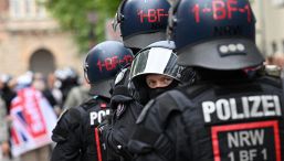 Euro2024, Serbia-Inghilterra: scontri tra i tifosi a Gelsenkirchen. Tra i feriti anche un poliziotto