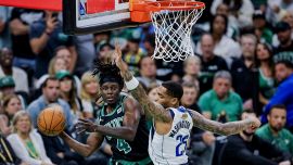 NBA Finals, Holiday è il padrone di gara 2: Doncic si perde nel finale, Boston sale sul 2-0