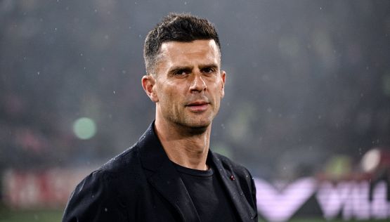 Juve, le richieste di Motta sul mercato e l'allarme di Zazzaroni: spunta la confessione di Giuntoli