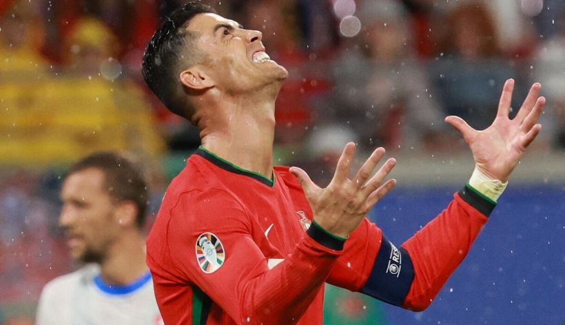 Euro2024, Ronaldo: gol annullato, assist, gestacci e gioia: la serata folle di CR7