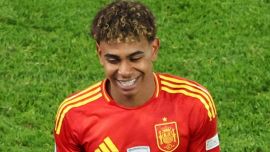 Euro2024, Yamal minorenne, in Germania non può “lavorare” di notte: Spagna nei guai