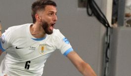 Ex Juventus Bentancur nei guai, ha provocato emorragia ad assistente Bielsa colpendolo con una bottiglia