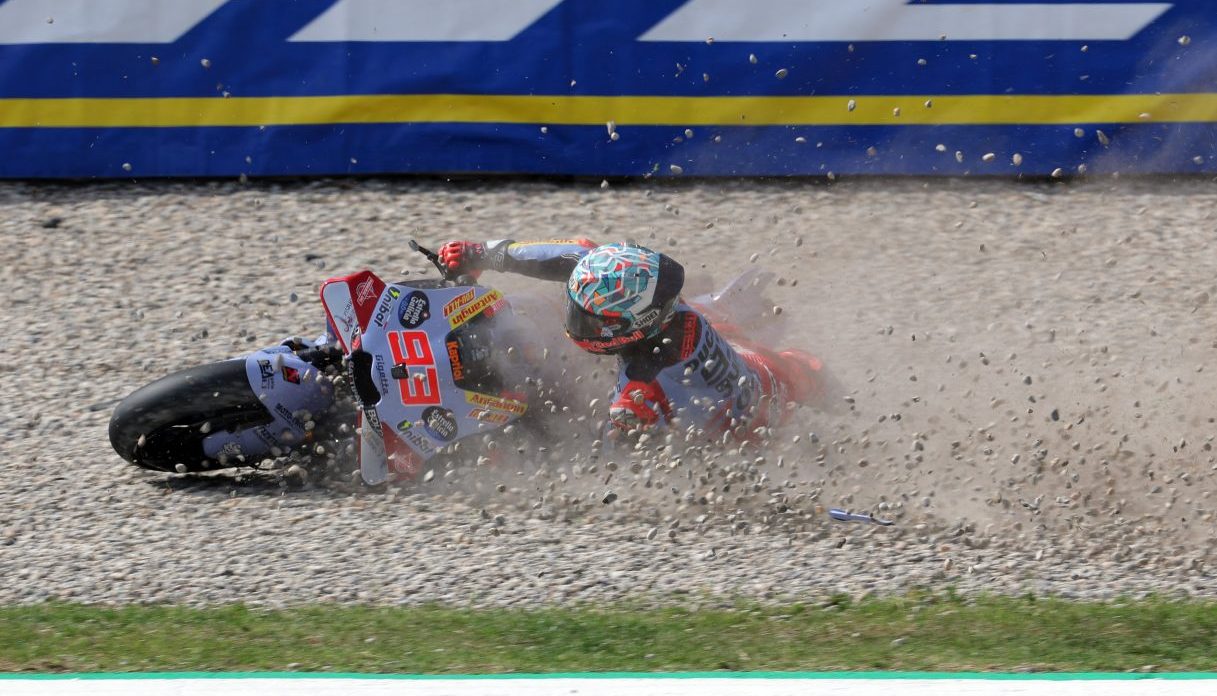 Gp Germania MotoGP: quante cadute, paura per Marquez, gara a rischio ...