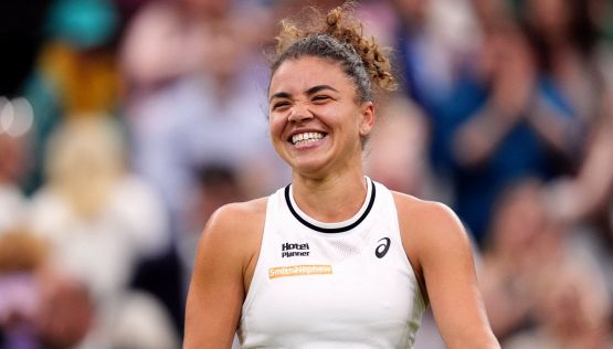 Wimbledon, Paolini è nella storia del tennis italiano. Navarro battuta, semifinale e delusione Sinner “curata”