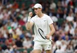 Wimbledon scopre il Sinner migliore: Jannik agli ottavi si prende il rispetto e il tifo degli inglesi