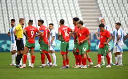 Olimpiadi, Argentina furto negli spogliatoi e follia Var contro il Marocco: la furia di Mascherano