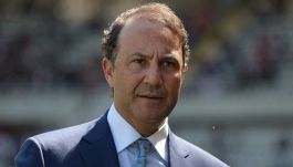 Caos Salernitana: Sottil scappa, Iervolino non vende più e i tifosi protestano. Martusciello in panchina