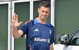 Thiago Motta e la sua Juve: “Qui per aprire un ciclo”. Su Vlahovic e Chiesa la differenza con Allegri