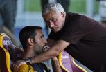 Roma, dal secondo di Mourinho nuovo attacco al club: bufera sul web