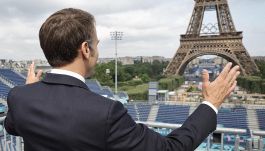 Olimpiadi, cerimonia di apertura di Parigi 2024, tutte le info: percorso, inizio, durata e quando sfila l’Italia