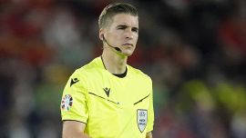 Arbitro finale Euro 2024, Spagna-Inghilterra al francese Letexier: dopo Orsato, fatto fuori anche Marciniak