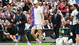 Sinner, Wimbledon costa caro: arriva il ritiro da Bastad. Numero uno e Olimpiadi Parigi2024 a rischio?