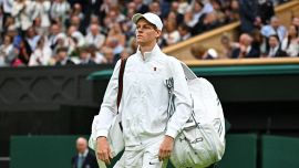 Wimbledon, Sinner e il ko con Medvedev: l'articolo del Corriere che tira in ballo Kalinskaya scatena la polemica
