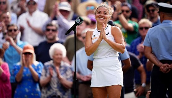 Wimbledon, Paolini: il segreto della rimonta su Vekic e il paragone con Serena Williams. Errani in lacrime