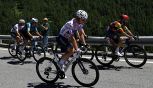 Al Tour de France i baci in corsa costano... 200 franchi svizzeri: chiedere a Julien Bernard!