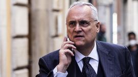 Lazio, Lotito-show nel Baroni day: la verità sugli addii di Sarri e Tudor e l'attacco alle bandiere