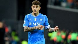 Mercato Napoli, Di Lorenzo rimane un rebus: Conte avrà il suo Buongiorno e intanto accoglie Osimhen al raduno