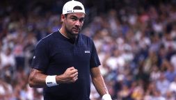 US Open, Berrettini perde con Fritz e chiede scusa: "Ho avuto un nuovo infortunio". Sinner lo ringrazia