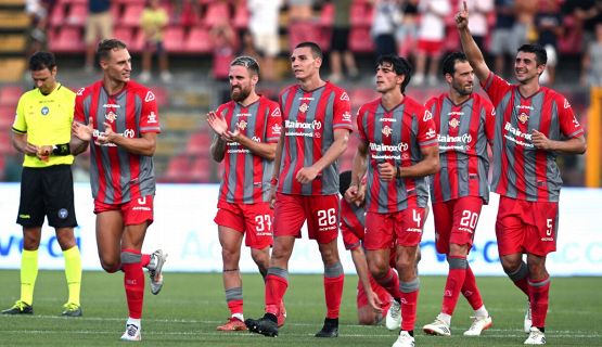 Serie B, turno infrasettimanale: Cremonese-Palermo il big-match, gli arbitri e dove vedere in tv la III giornata