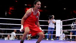 Ceccon e Khelif ossessioni del web: il clochard del nuoto e l’intersex della boxe le medaglie più cool