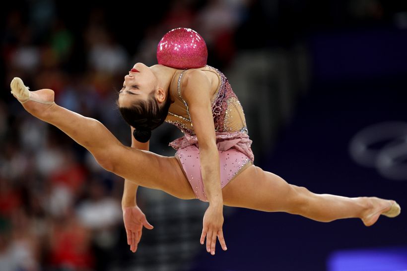 Raffaeli all around da sballo! Va in finale e punta l'oro. La ritmica diventa arte: il cerchio perfetto di Sofia