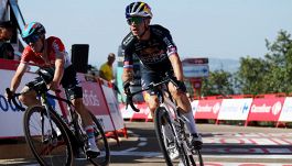 Vuelta a España, 4a tappa: squillo di Roglic al Pico Villuercas! Mas e Almeida resistono, Tiberi si salva