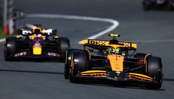 F1 Gp Olanda: vince Norris che batte Verstappen in casa. Ferrari: grande Leclerc sul podio, Sainz quinto