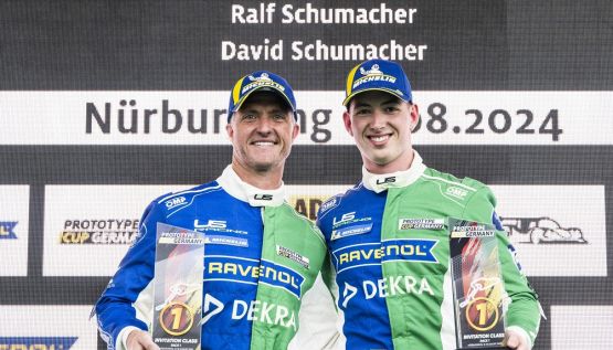 Ralf Schumacher, dopo l'outing e le critiche dell'ex moglie torna a correre e vince in coppia col figlio David