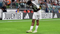 Juventus, tutti pazzi per Mbangula: esordio e gol, l'inchino del belga conquista lo Stadium!