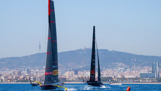 America's Cup, Luna Rossa alti e bassi: problema elettrico contro New Zealand, poi strapazza Orient Express