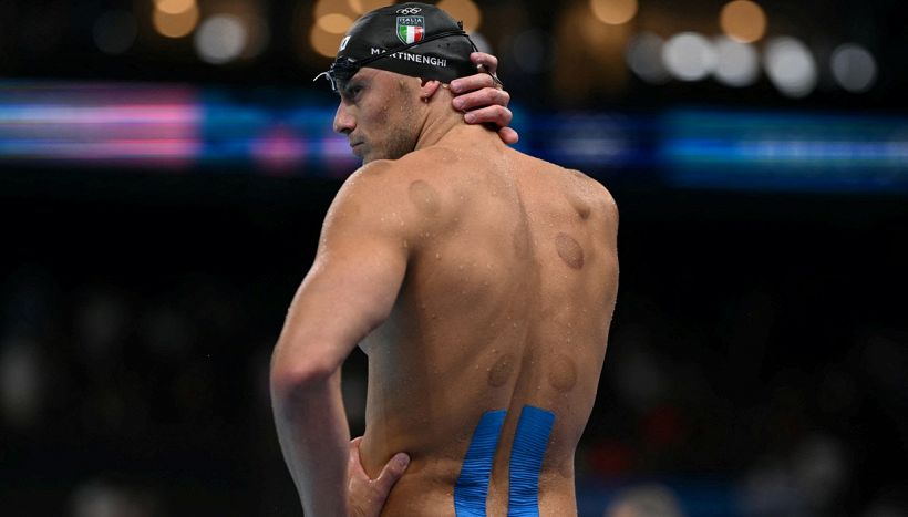 Nuoto, 4x100 mista fuori dalla finale. Sacchi attacca Ceccon, Martinenghi lo difende: "Ha avuto dei problemi"