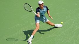 Cincinnati, Sinner infinito: batte Zverev al terzo set e vola in finale
