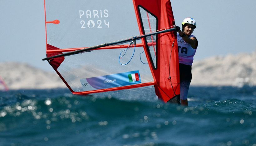 Vela, chi è Marta Maggetti: oro da sogno nel windsurf femminile 24 anni dopo Sensini