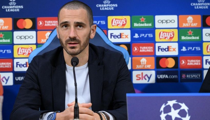 Bonucci dona 10mila euro al portiere dell'Union Berlino a cui è stata amputata una gamba: sono stati compagni