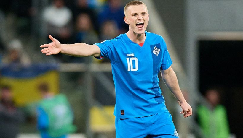 Gudmundsson a processo in Islanda per cattiva condotta sessuale, Palladino lo aspetta per Atalanta-Fiorentina